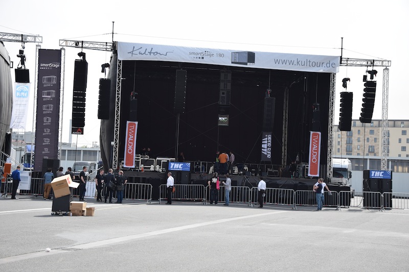 line array proel